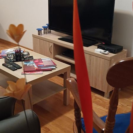 Luxury Apartment Nefertiti 斯科普里 外观 照片