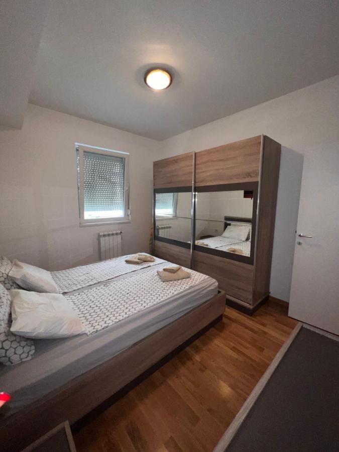 Luxury Apartment Nefertiti 斯科普里 外观 照片